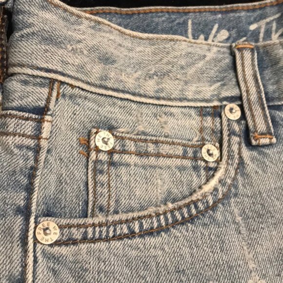 Free People Caroline Destroyed Cut Off Shorts. 24 - Picture 6 of 8